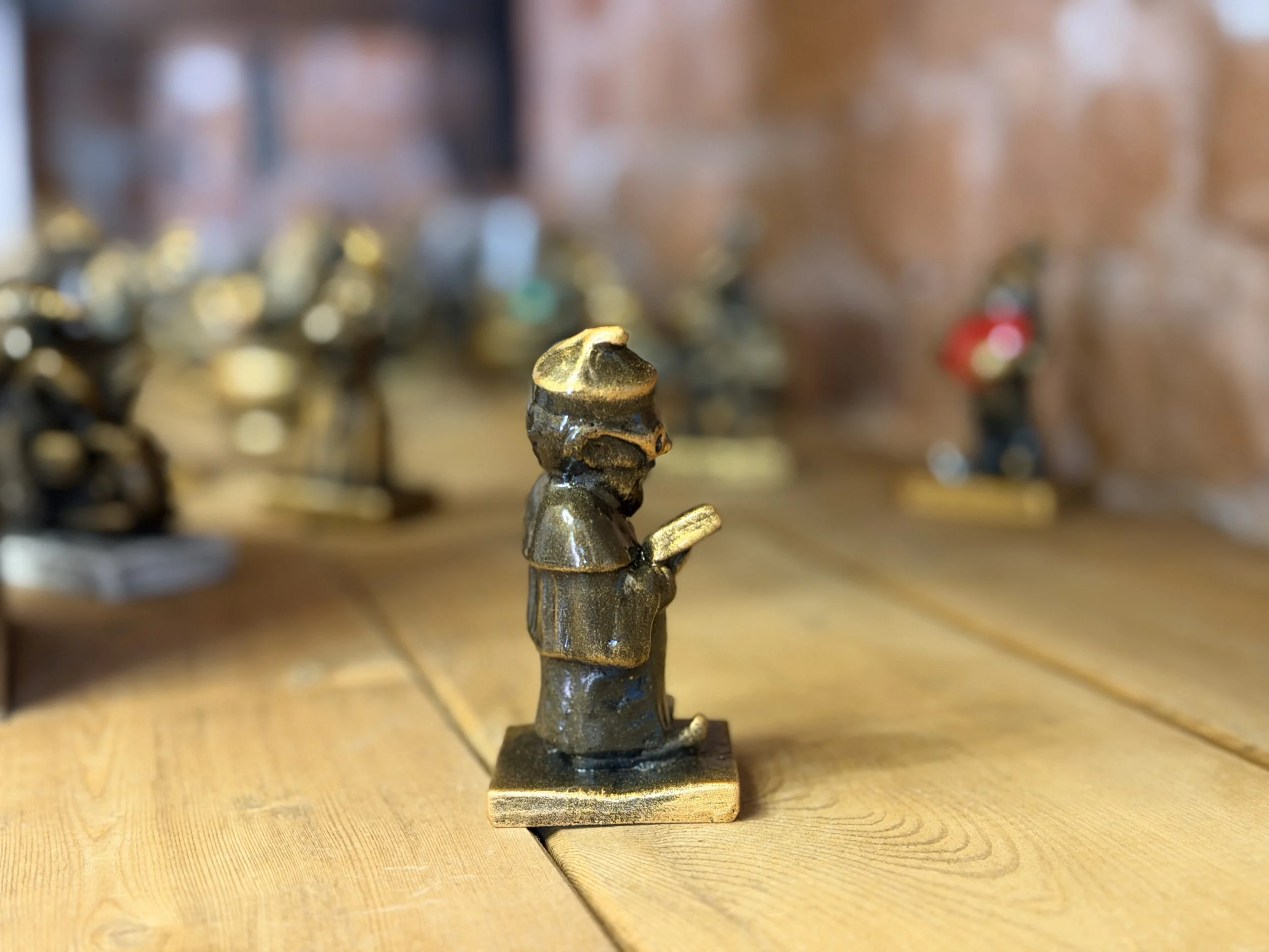 Krasnal Profesor – figurka 9 cm - obrazek 3