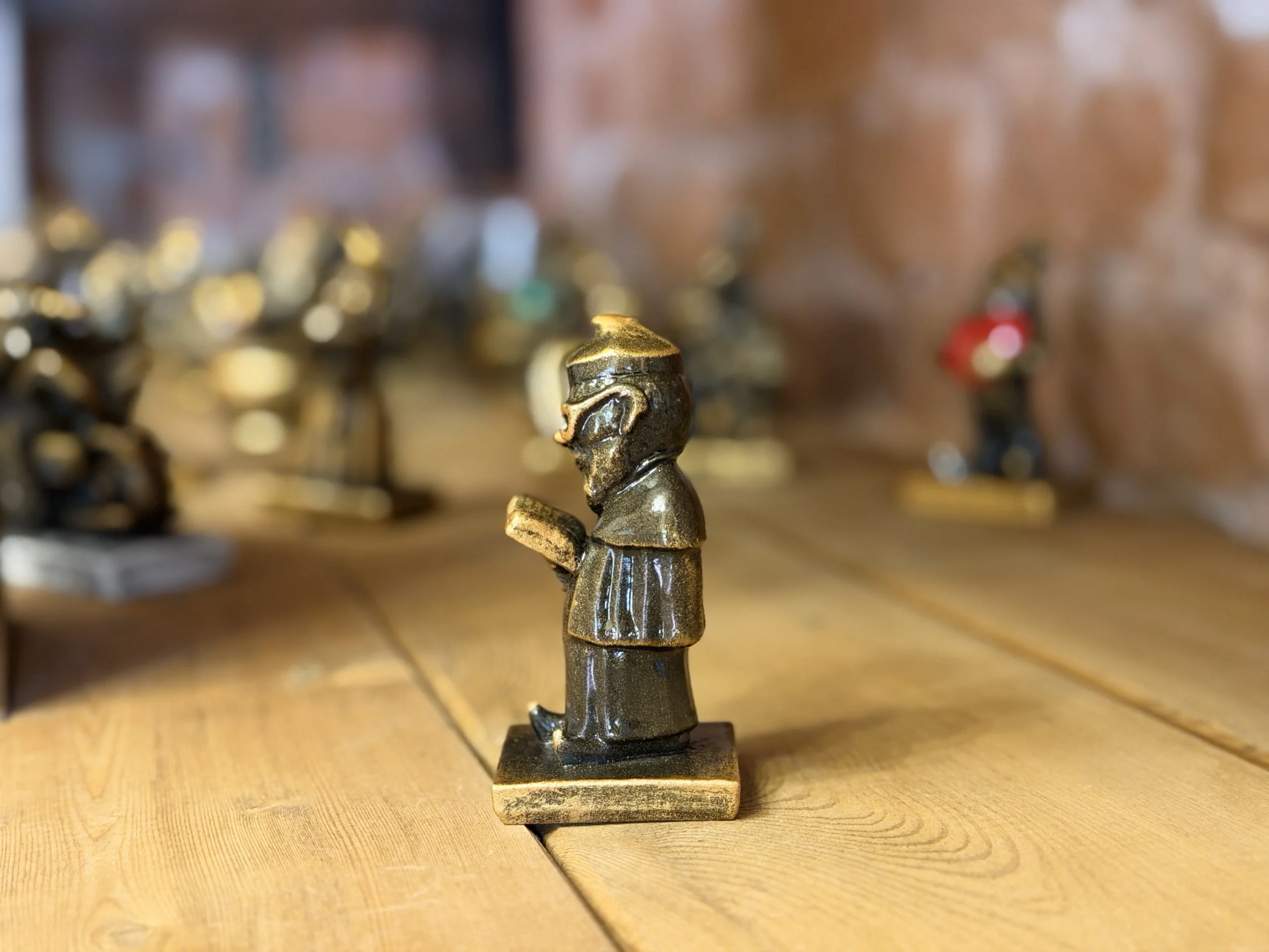 Krasnal Profesor – figurka 9 cm - obrazek 7