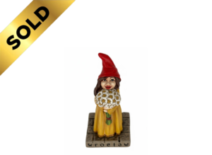 Dziewczynka z kwiatami 005 – unikatowy krasnal z Wrocławia 10 cm